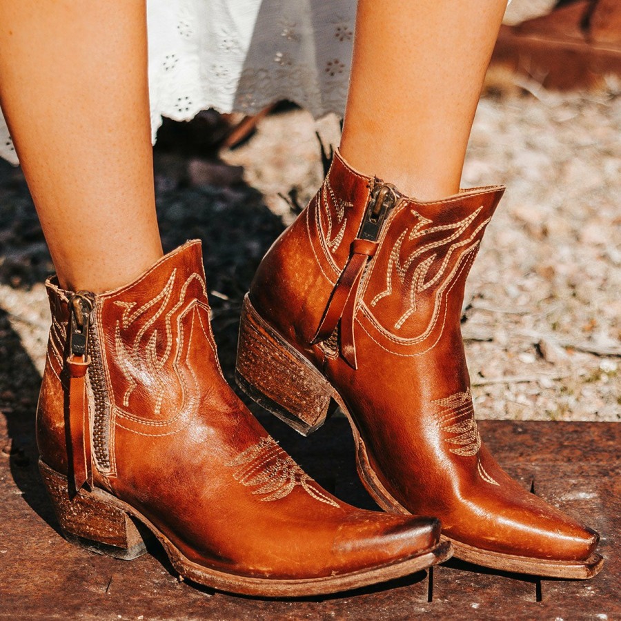 FREEBIRD STORES Wolfie Booties